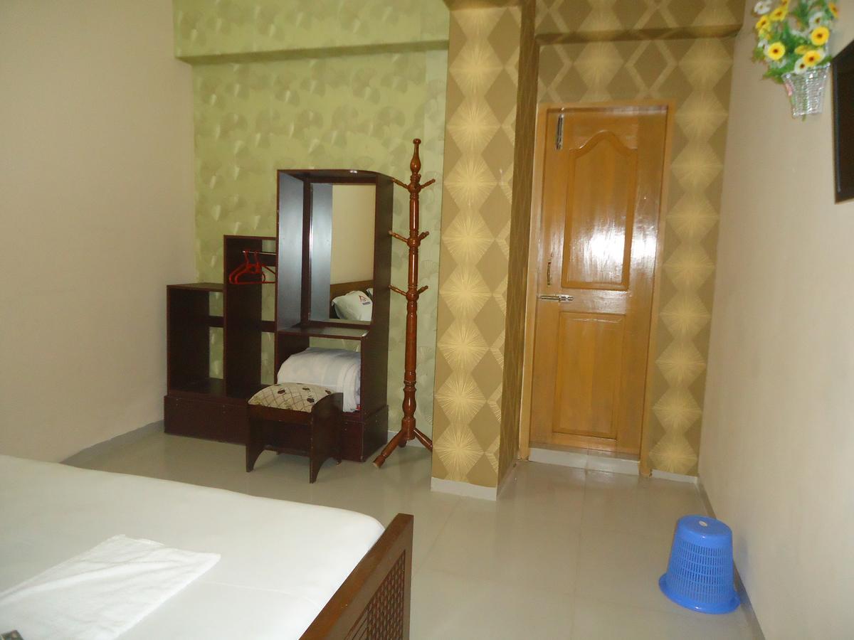 Muscat Holiday Resort Cox's Bazar Bagian luar foto